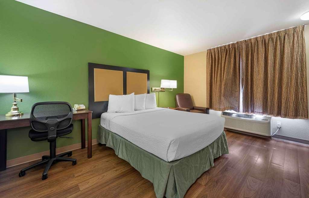 Extended Stay America Suites - Colorado Springs - West Номер фото