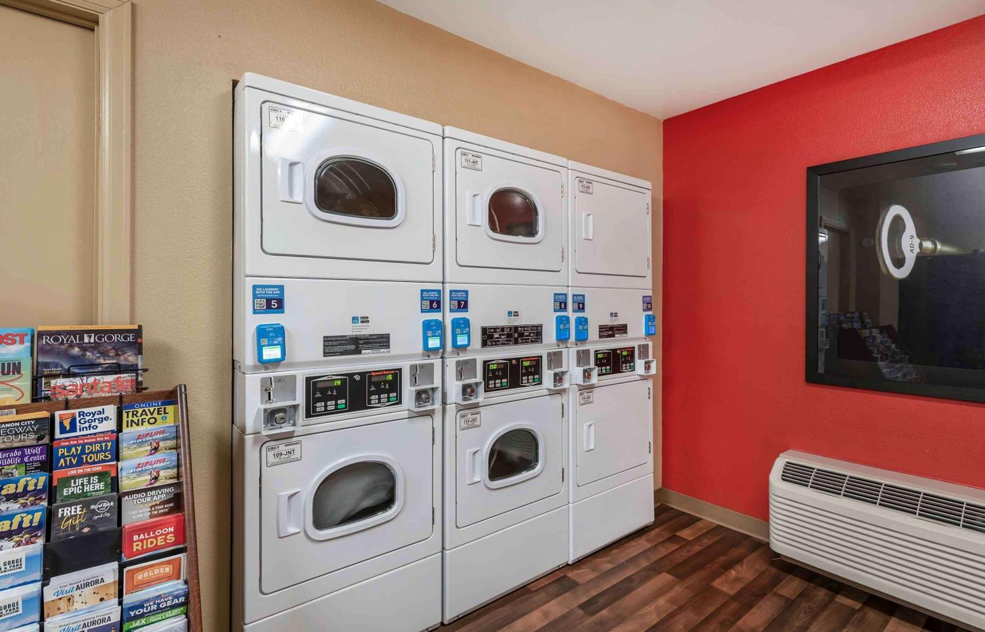 Extended Stay America Suites - Colorado Springs - West Экстерьер фото